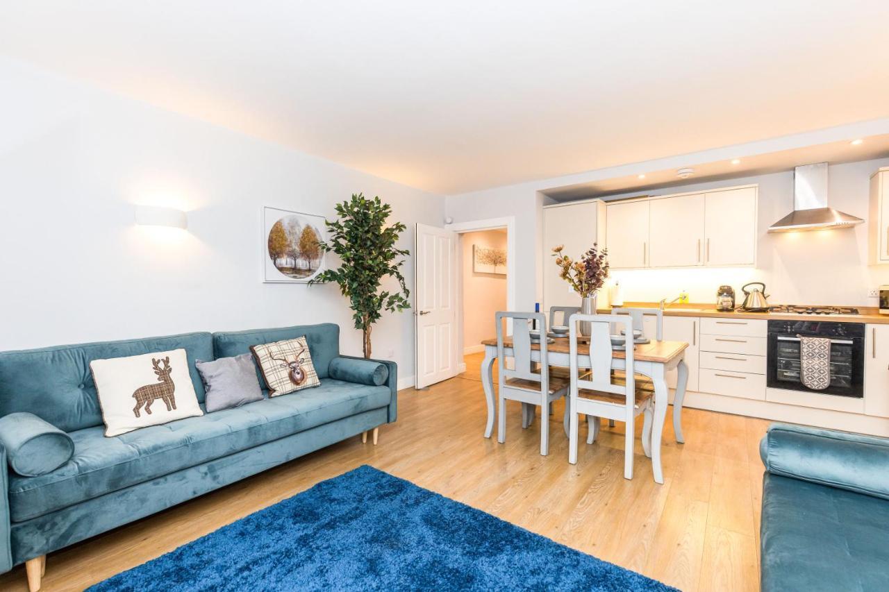 אדינבורו Luxury Modern 3 Bedroom Apartment In City Centre מראה חיצוני תמונה
