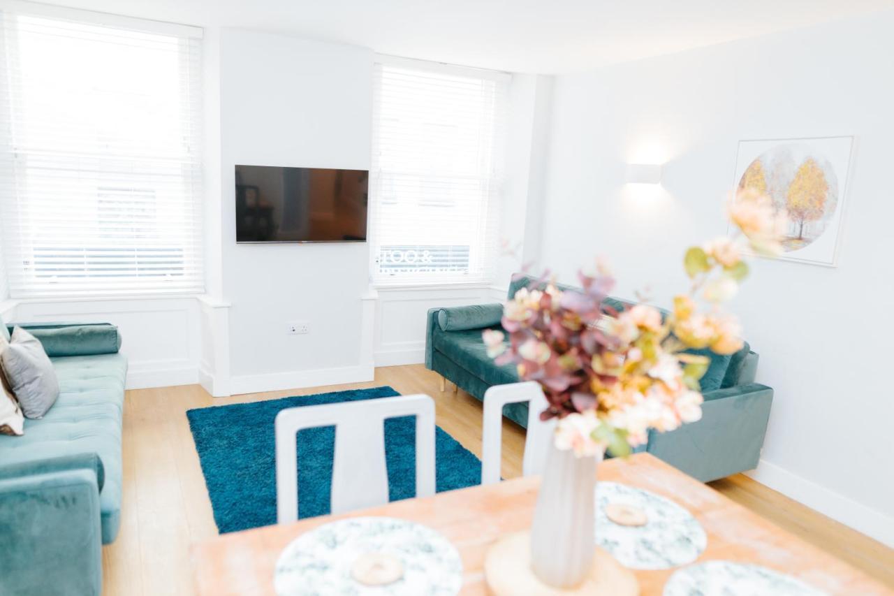 אדינבורו Luxury Modern 3 Bedroom Apartment In City Centre מראה חיצוני תמונה