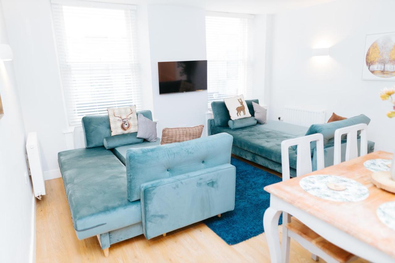 אדינבורו Luxury Modern 3 Bedroom Apartment In City Centre מראה חיצוני תמונה