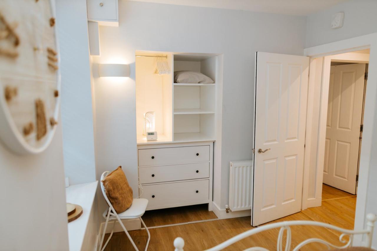 אדינבורו Luxury Modern 3 Bedroom Apartment In City Centre מראה חיצוני תמונה