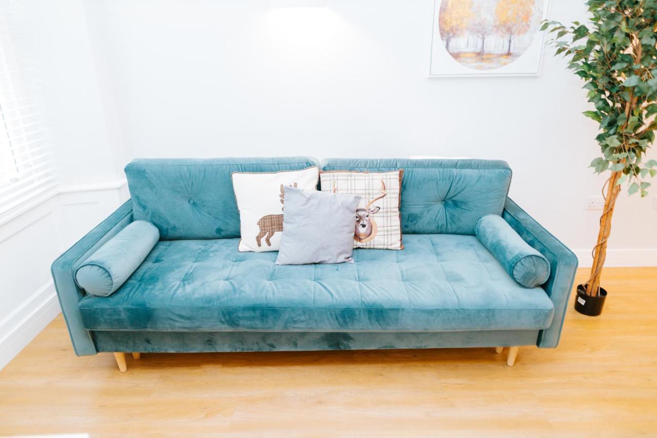 אדינבורו Luxury Modern 3 Bedroom Apartment In City Centre מראה חיצוני תמונה